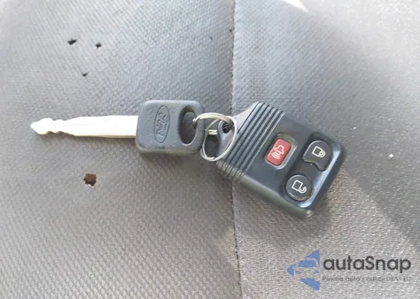 2013 Ford E-250 Commercial из США, поврежденный, VIN 1FTNE2EW0DDA97022